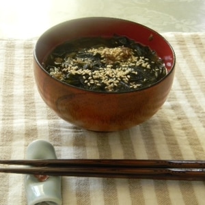 ミヨックク（韓国のワカメスープ）